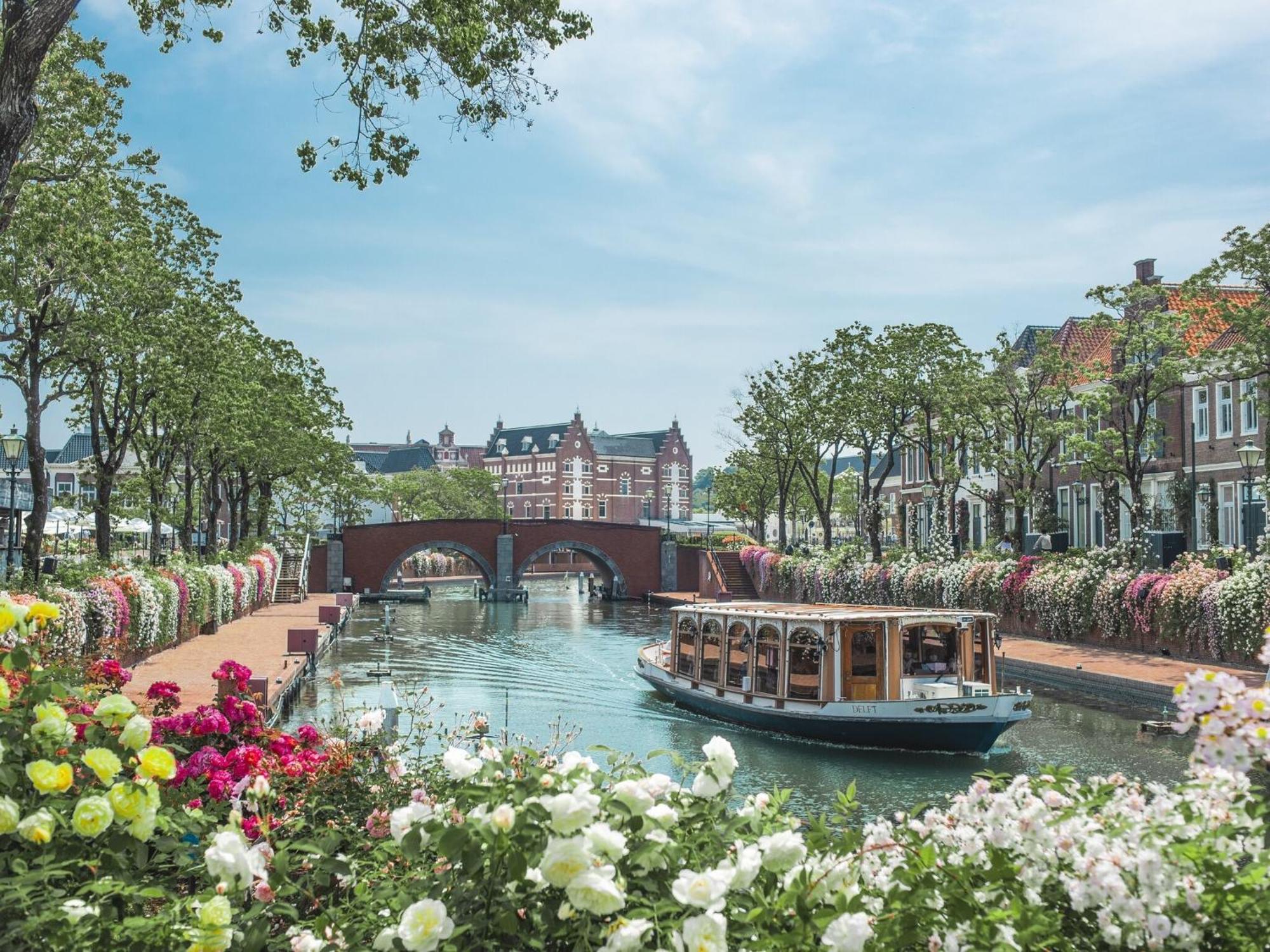 Hotel Amsterdam Huis Ten Bosch Сасебо Экстерьер фото