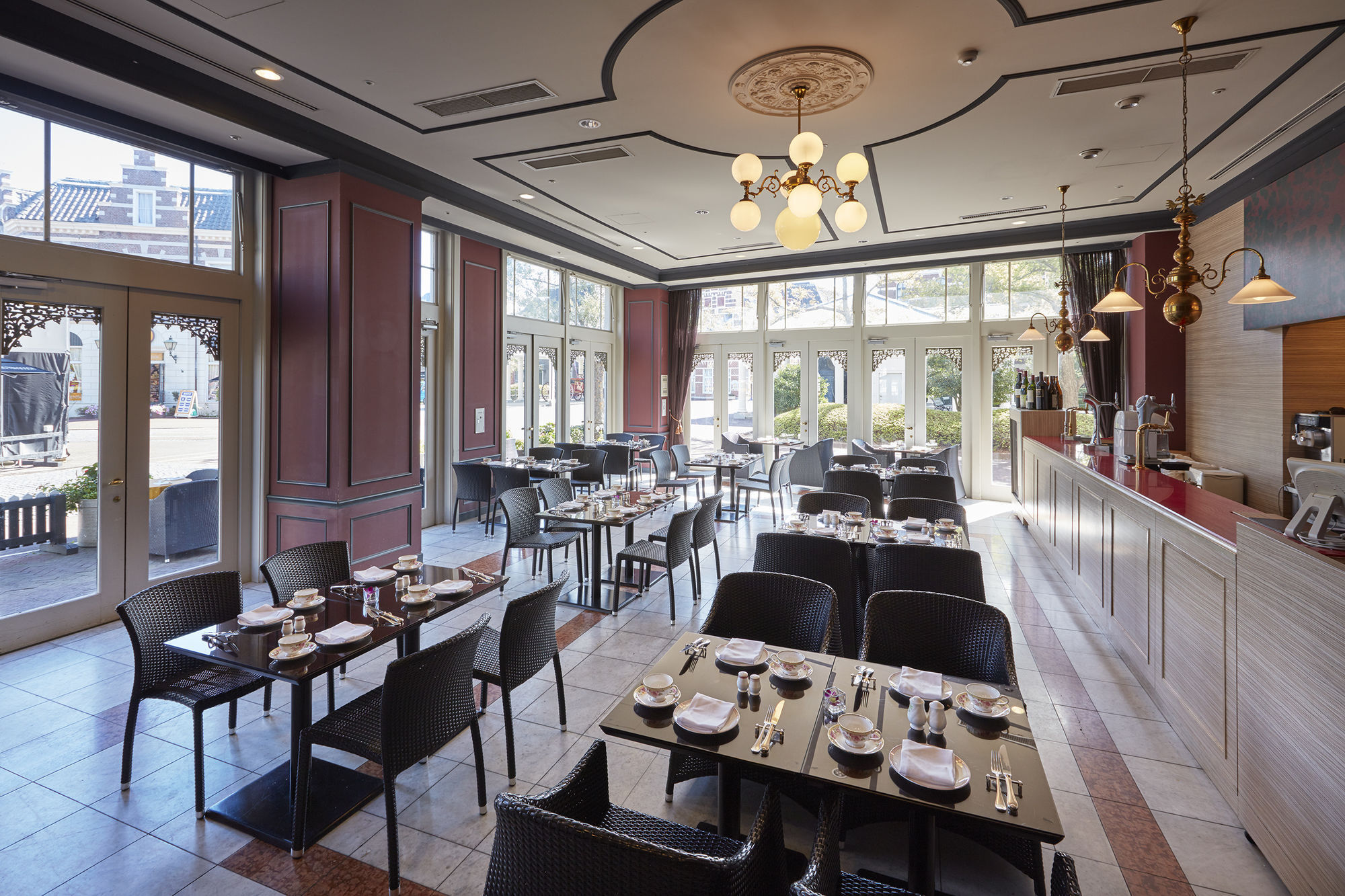 Hotel Amsterdam Huis Ten Bosch Сасебо Экстерьер фото