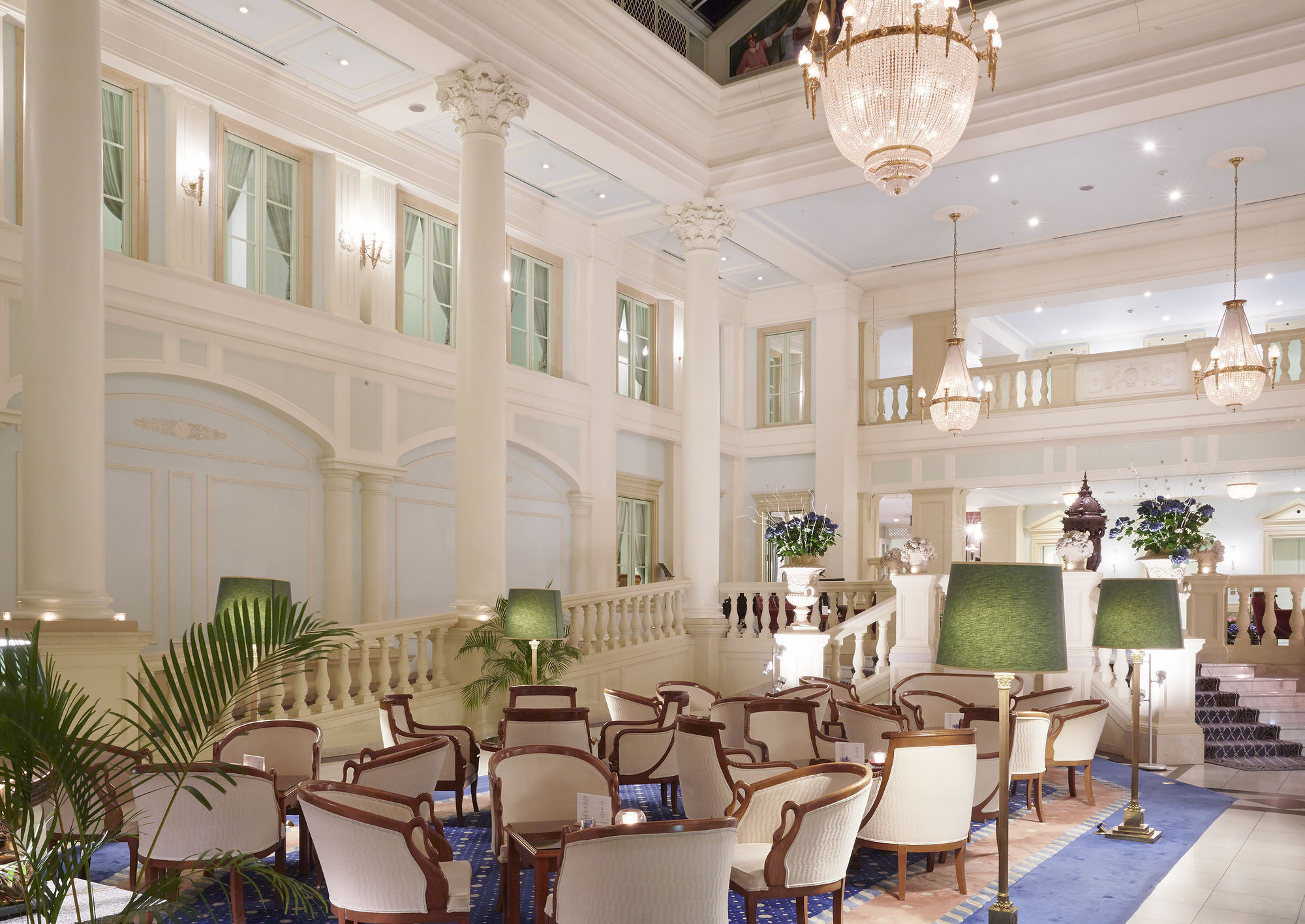 Hotel Amsterdam Huis Ten Bosch Сасебо Экстерьер фото
